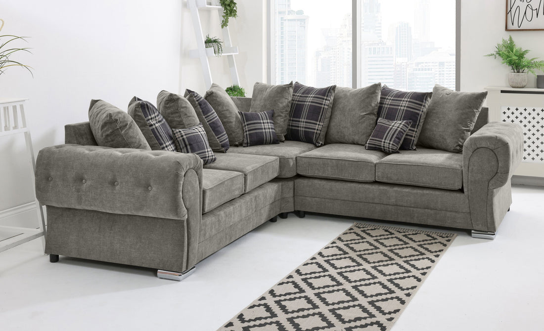 Verona Chenille Corner Scatterback - reference view 1