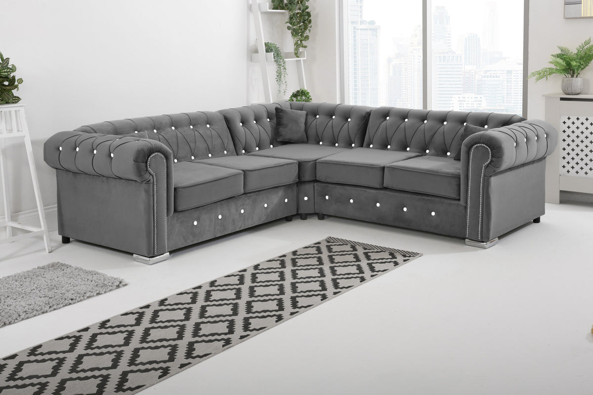Olympia Chesterfield With Diamond - Corner - reference view 1