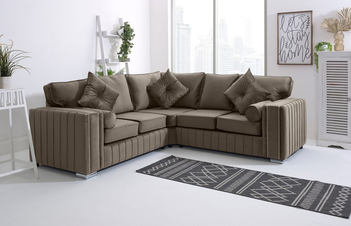 Layla Corner Fullback - 2C2 + Extra Cushions - mole